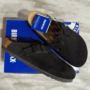 NEW Men’s Birkenstock Boston Soft Footbed Suede Black EU 42 (US Men’s 9-9.5)